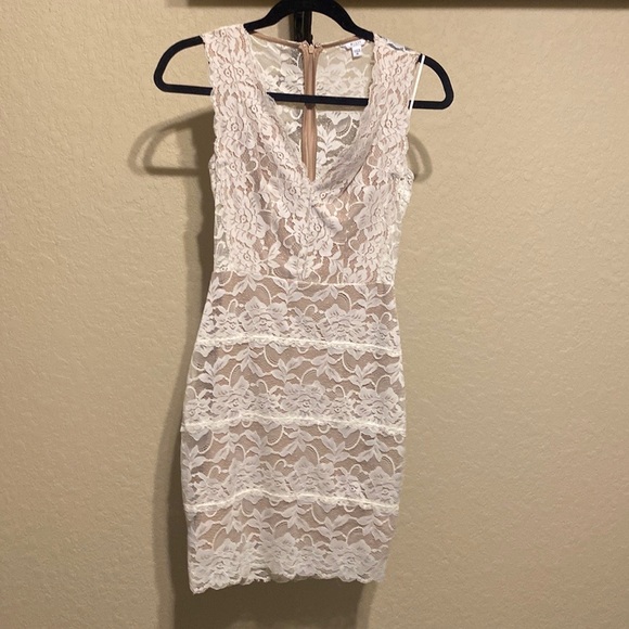 Guess Dresses & Skirts - 🖤 GUESS 🖤